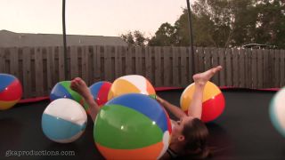 Ginary sasha foxxx bouncing with beach balls-4