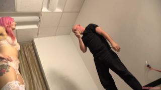 Analee's stupid boyfriend comes home and ignores her Sex ...-4