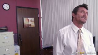 Kagney Linn Karter Glorious Holes (Amateur porn)-1