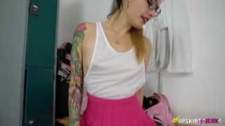 UpSkirt Jerk - Enjoy The Show Femdom!-5