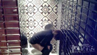  Voyeur – A woman in black panties (AVI, HD, 1280×720) - voyeur - voyeur -4