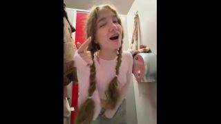 FrolicMe - Chilled Loved - Stella Cox  Pussy licking Stella Cox-5