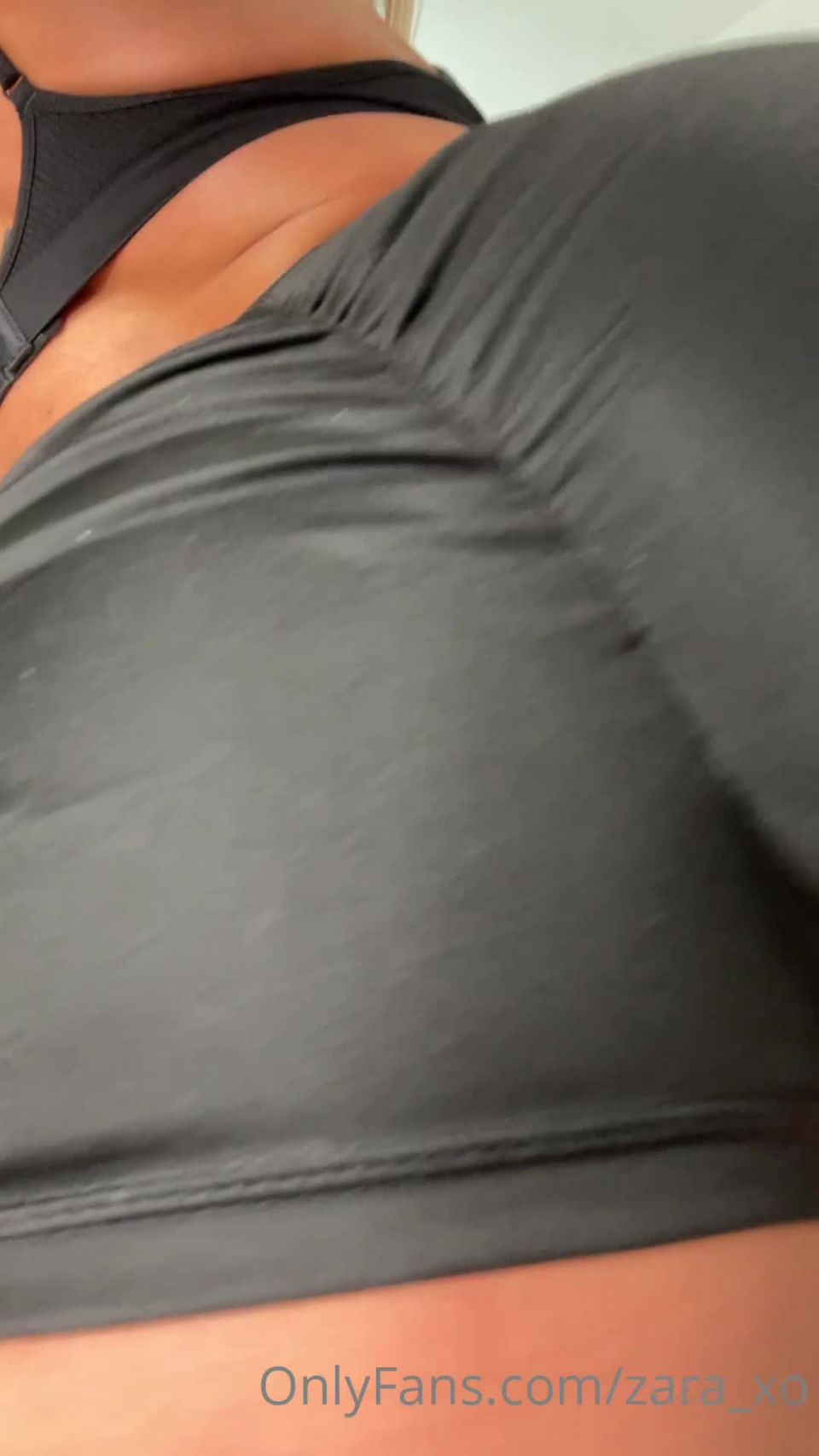 ZARA - zara xo () Zaraxo - does my ass look good 04-09-2021