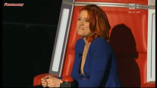 Small tits and downblouse from The Voice of  Italy-5