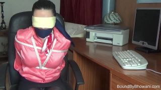 Satin Secretary Sucks the Boss-1