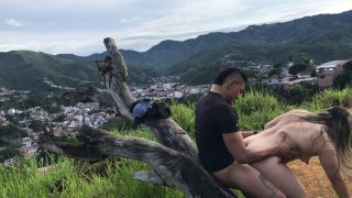 Colombian Mature, Arrives At The Hill So My Friend Can Fill Her With Mi.-7