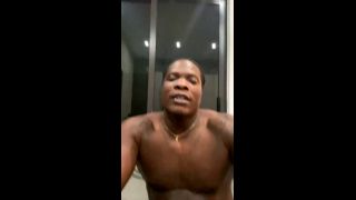 kinglouiesmalls – 2024.01.19 On this episode of a white girl sucking on a monster big black cock for dessert after dinner 30 minutes of dick throbbing sex.-5