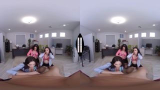 Casey Calvert, Jane Wilde, Jennifer White - Jennifer Whit...-1