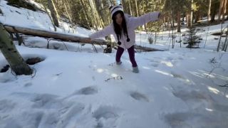 Passionate Night Love Scenes: Intimate & Sizzling Moments-1