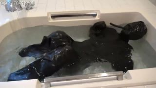 7250 Rubber Dog Water Blame Close Call-9