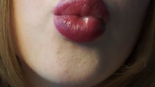 Fetish porn Babyheavanian  Babyheavanian - Lipstick Try on Close to Camera-2