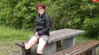 Popp - Sylvie - Sperma Lust am Parkpatz - Amateur-8