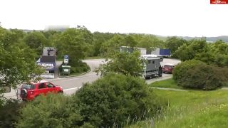 Popp - Sylvie - Sperma Lust am Parkpatz - Amateur-9
