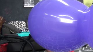 Custom Fetish - Diamond s HUGE Balloon Blow Pop CAM 2 - Fetish-6