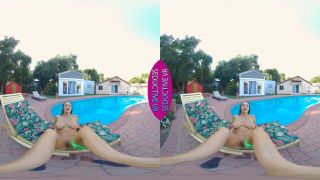 Horny Big Tit Sofi Squirts - Gear VR-8