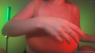 Lily Koti Gym Buddy in Sport Top-1