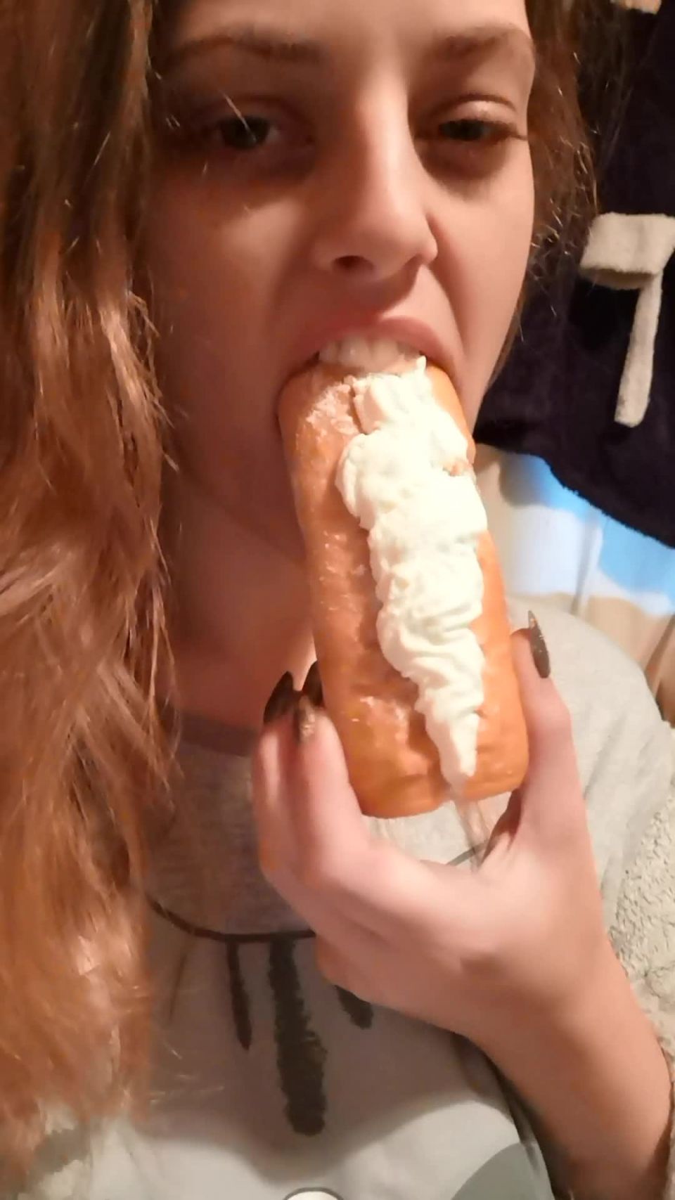 LottiiRose Lottiirose - eating my cream pie 09-12-2019