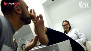 [GetFreeDays.com] First day obedience training at a new job footdom, boss feet, big feet, doctor feet, foot worship Sex Leak April 2023-7