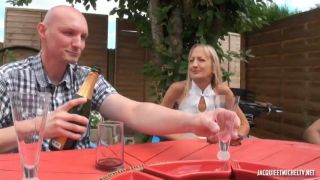 JacquieEtMichelTV presents En Eure-et-Loir avec Leyla, 48ans-1