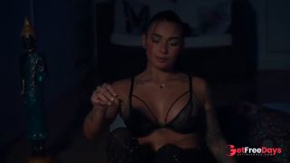 [GetFreeDays.com] El baile mas sexy de todos con una latina tatuada perfecta termina en un orgasmo poderoso Porn Video February 2023-0