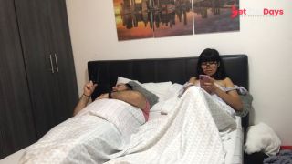 I masturbate in front of my stepfather until I reach orgasm-3