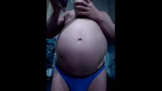 Stretching My huge milk aquation with Pepsi, water and helium added at the end, play with my gastric on my X-8