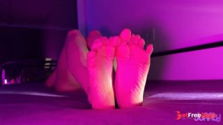 Hot Feet In Action - FootFetish ecstasy - JuArty-4
