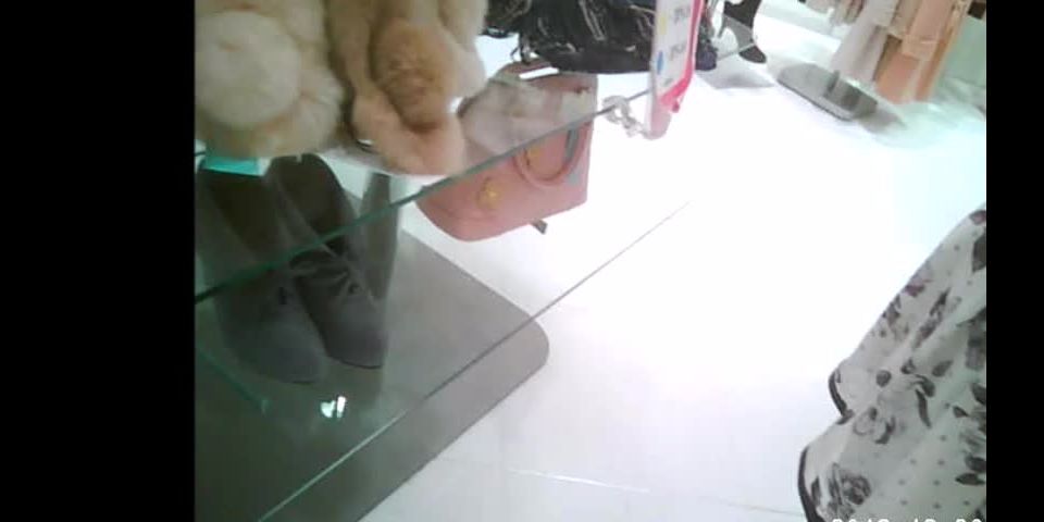 Voyeur Downbluse 11 - mt2,  on voyeur 