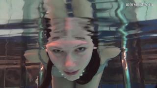 Underwater sex-0