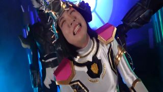 [SuperMisses.com] [ZENP-03] Beast God Squadron Beat Rangers: The Conquest of Beat Phoenix-006-2