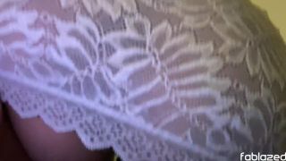 [Amateur] Vestidito blanco, Guiños anales, Vagina mojada - Morena Amateur-1