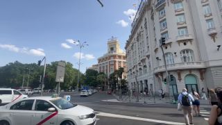 Miaxxxwallace,BigpCumshow - VIAJO A MADRID Y ME FOLLO 2 VECES A UNA TURISTA ASIATICA DE GRAN CULO Y DELICIOSO COÑO-2