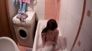 Voyeur 11916-sdudents girls in bathroom2-3