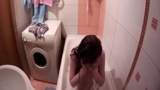 Voyeur 11916-sdudents girls in bathroom2-4