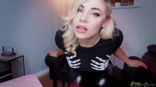 Goddess Blonde Kitty - Heel Slave Femdom-2