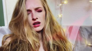 free video 3 Kwgirlx – The Gift of Cumming, sex hd hardcore on masturbation porn -5