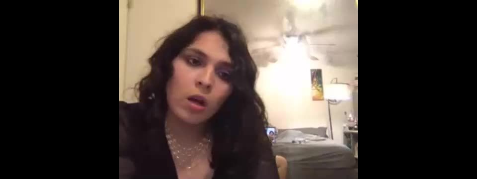 Online Tube Shemale Webcams Video for December 24, 2018 - shemales