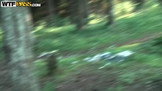 Russian girl gives blowjob to mulatto-0