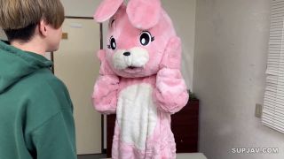 ReducingMosaic RKI-720 着ぐるみの中身はまさかのグラマラスおっぱい美女！？ 着衣熱気と痛客セクハラでド発情してしまった爆乳お姉さんと肉感MAX汗だく絶頂SEX-1