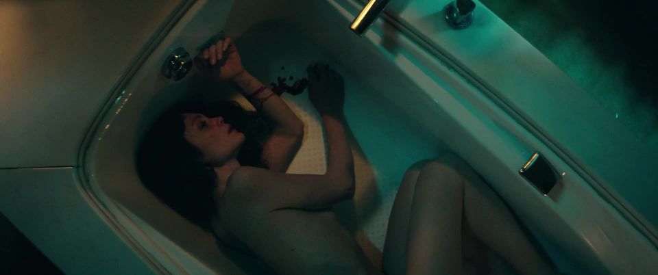 Francesca Cavallin - The Nest (Il nido) (2019) HD 1080p - [Celebrity porn]