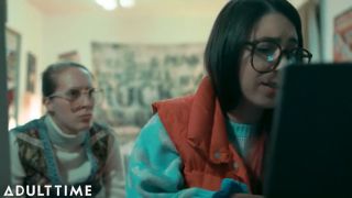 Serena Blair Nerdy Lesbian Cadence Lux Creates Sex Companion for Threesome with Bff Full ...-1