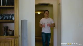 Alex Blake The Best Distraction (Amateur porn)-9