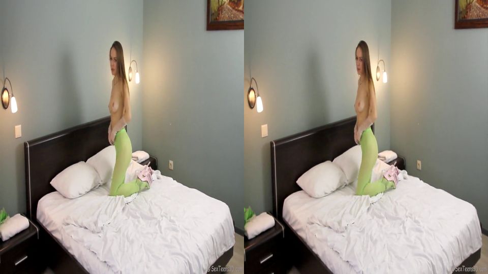 Sex Teens3d - Elen 02 Side - Posing