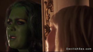 Movie title:Cosplay lesbian oral with shehulk - Milf Oral Comix.-2