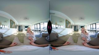 VR Luna Ray Stepdaddy 8K Adult Film Oculus Blowjob VRMagic-1