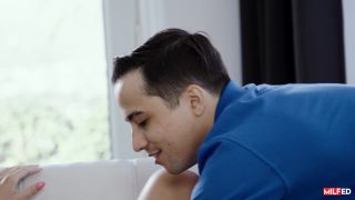 Slimthick Vic Pleasing Mommy (Amateur porn)-2