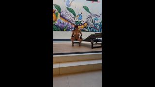 Danando peladinha na piscina Essa putinha  muito gostosa e DELICIOSA-3