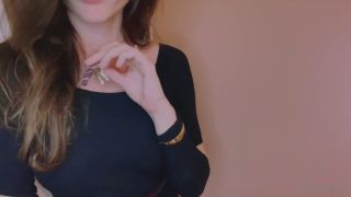 Your Key Looks Better In My Hands Full Clip Mommy Opens Her Mail Dani Divinity (Femdom porn)-5