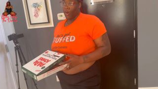 Ebony BBW Delivers Pizza And Gets A Tip.-1