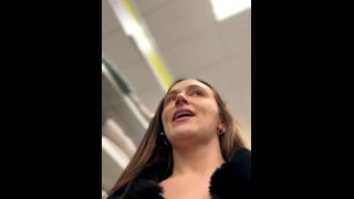  brunette Skylar blue Skylar Blue Teases Her Massive Tits in Sizzling Solo Video-5